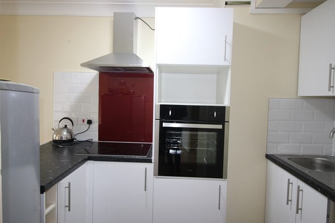 Kitchen 3 (s)