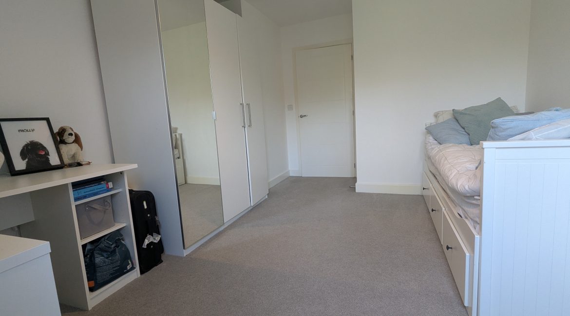 PXL_20260414_094905216